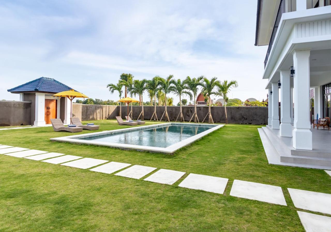 Villa Besakih 5Br, 5 Mins To Beach - Canggu Exterior photo